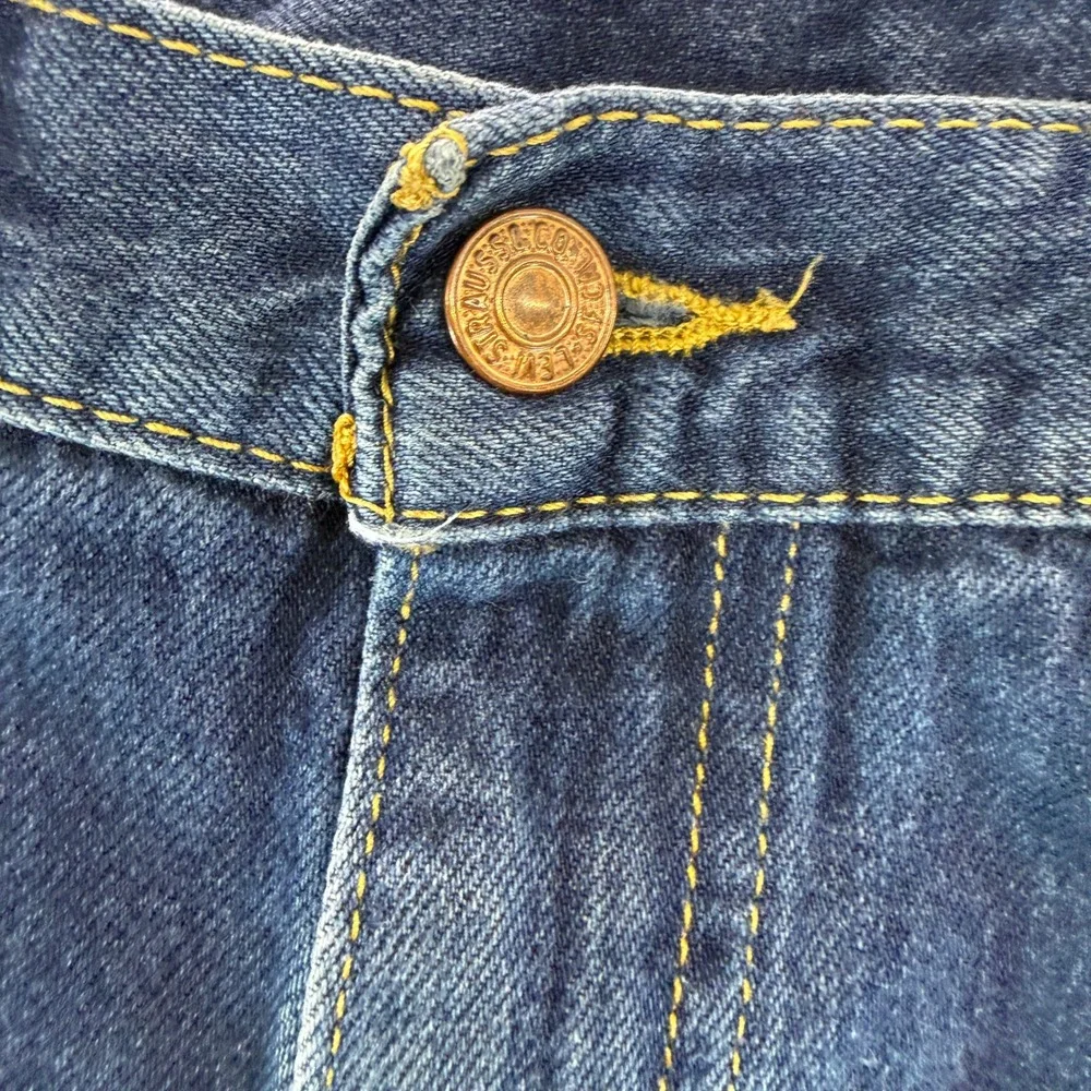 Levis 505 Regular Fit Straight Leg Jeans Mens 36x29 Blue Denim Cut Raw Hem 597
